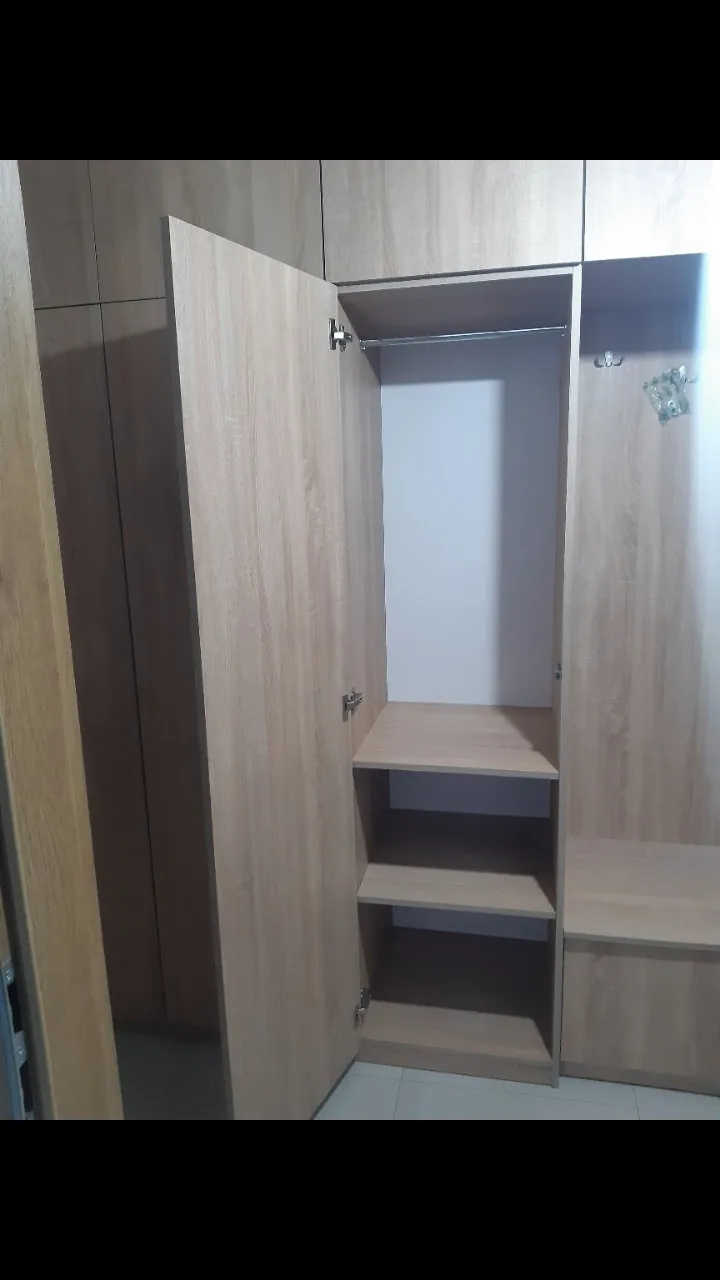 Szafy i garderoby na wymiar, realizacja Falko