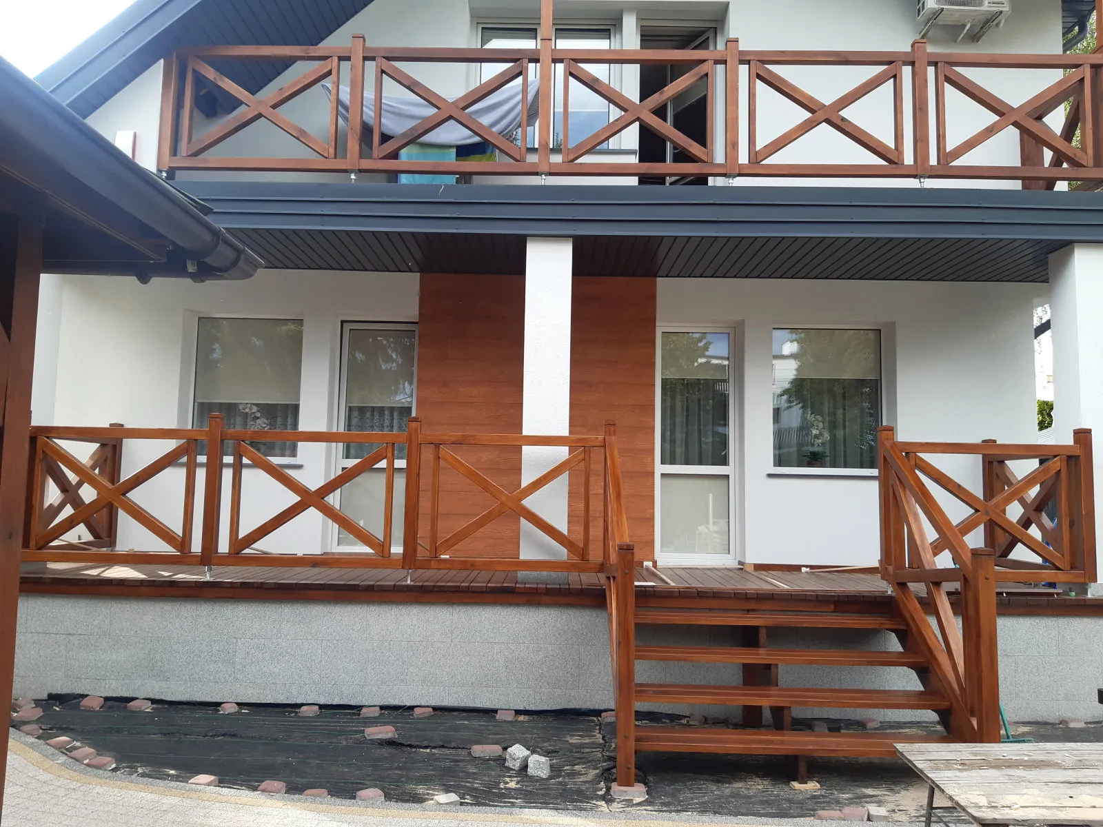 Meble drewniane na wymiar, realizacja Falko